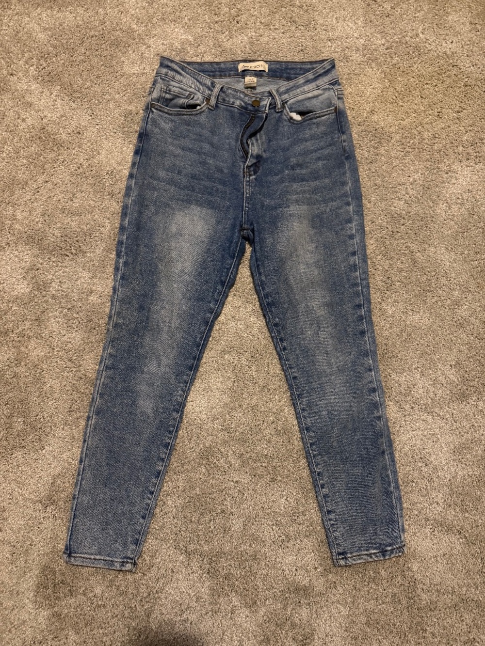 Love SOHO JEANS
